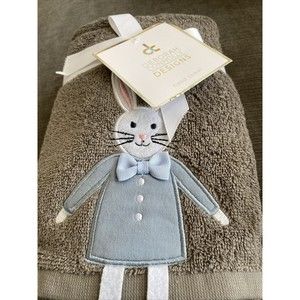 DEBORAH CONNOLLY DESIGNS HAND TOWELS (2) EASTER BUNNY Boy COTTON 16 x 24 Gray
